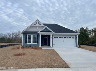 703 Edgeside Dr SE, Bolivia, NC 28422