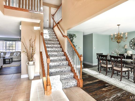 2nd image of 5527 Hennsley Cir