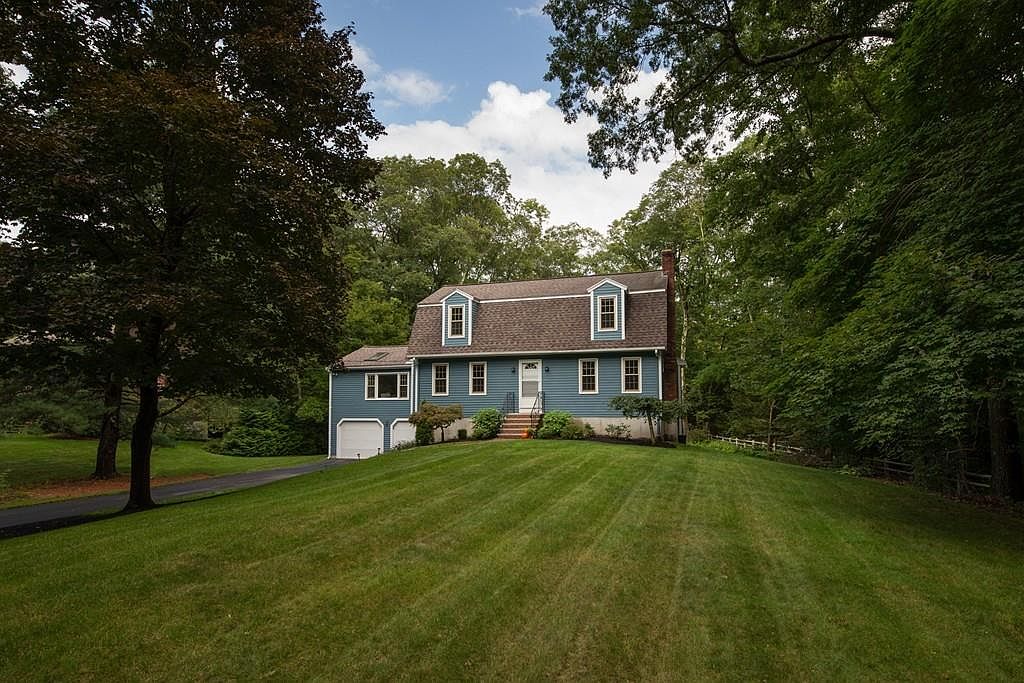 76 Acorn St, Millis, MA 02054 Zillow