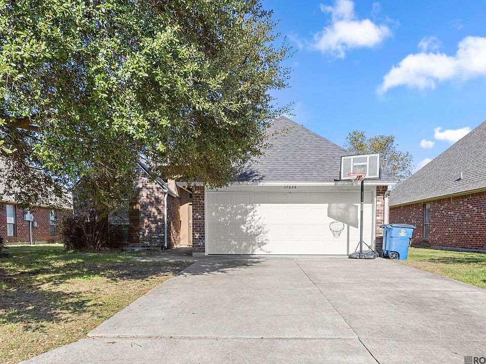 1st image of 37036 Rivergate Ave