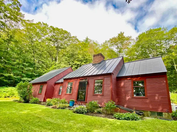 5906 Coolidge Highway, Guilford, VT 05301