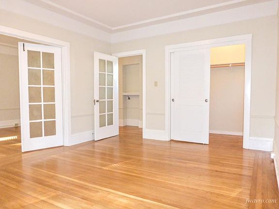 2nd image of 225 Irving St #5