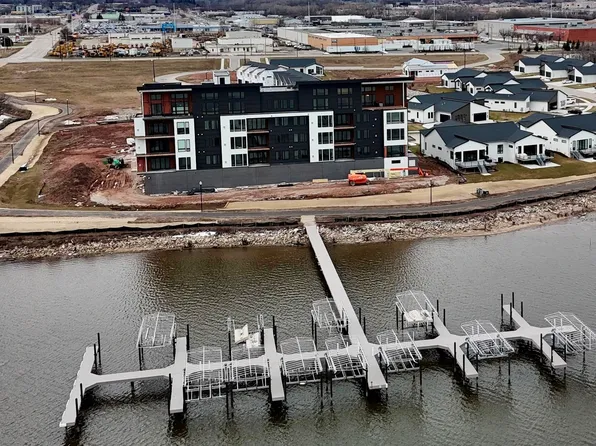 417 Aldon Cir #303, Green Bay, WI 54304