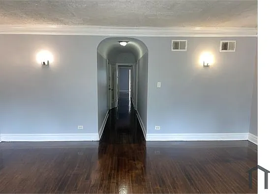 1349 W Garfield Blvd #1 — Photo 1