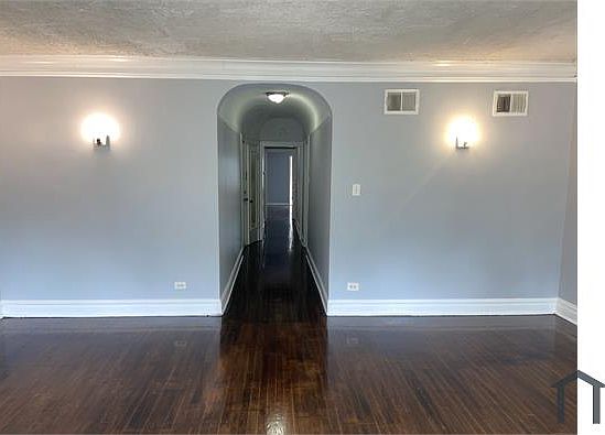 1st image of 1349 W Garfield Blvd APT 1