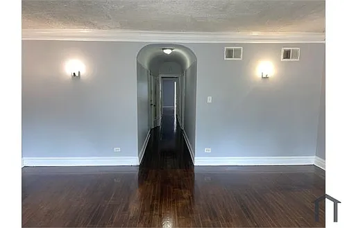 1349 W Garfield Blvd #1 Photo 1