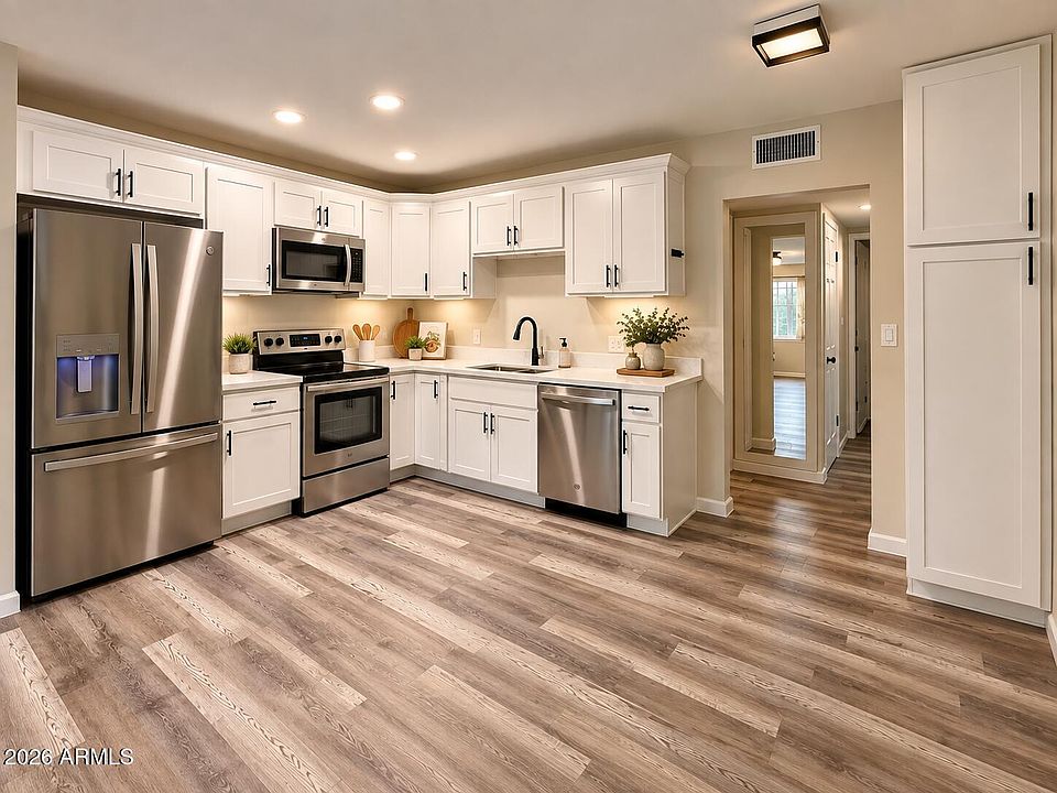 1st image of 3425 W GOLDEN Lane