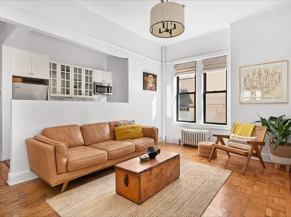 670 President St APT 1B, Brooklyn, NY 11215