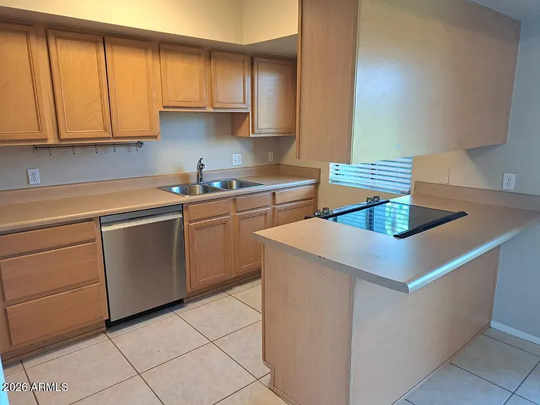2524 S El Paradiso #39 — Photo 10