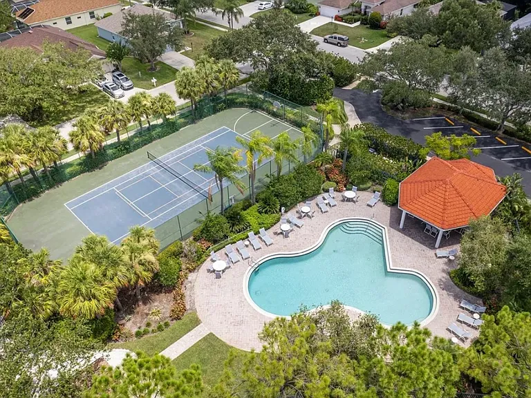 4969 Creekside Trl — Photo 27
