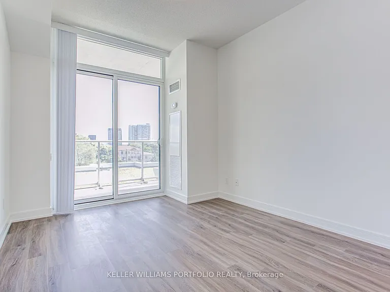 621 Sheppard Ave E #603 — Photo 17