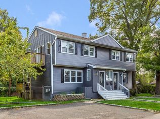 4 Manahassett Park Dr, Long Branch, NJ 07740