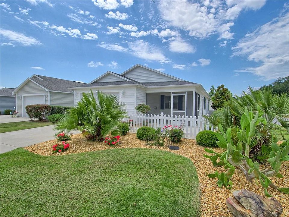 1st image of 2486 Overstreet Pl