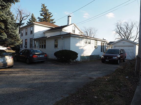 4th image of 320 Eastern Ave