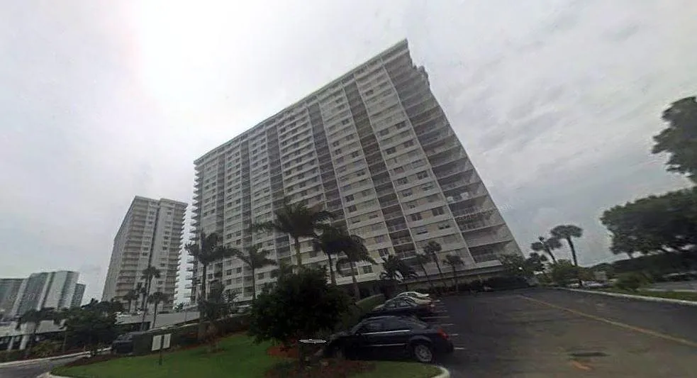 2 bed, 1295 sqft, $3,000 — Photo 4