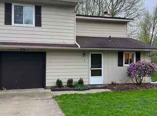 3976 Granger Rd #A, Medina, OH 44256