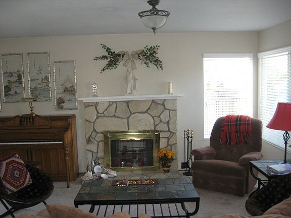 2nd image of 7301 Hagen Ct