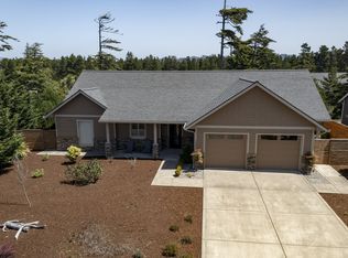 88073 Lake Point Dr, Florence, OR