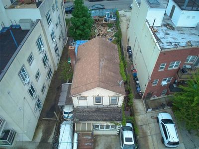 2740 E 23rd St, Brooklyn, NY, 11235