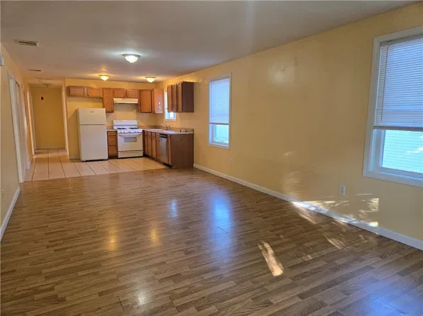 235 Wadsworth St, Providence, RI 02909