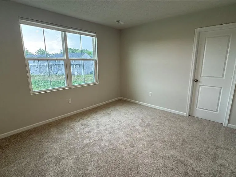 4034 Hemlock Ct — Photo 22