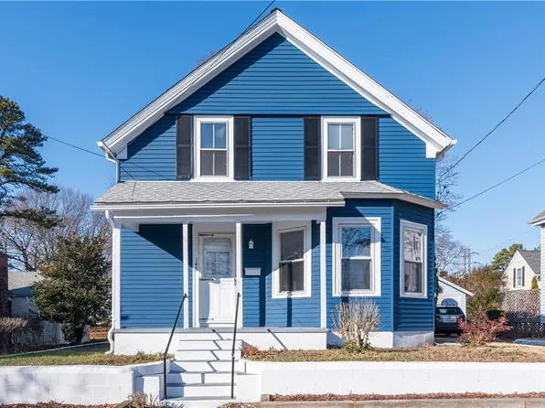 145 1st St, East Providence, RI 02914