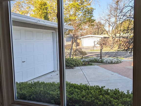 5th image of 1262 Socorro Ave