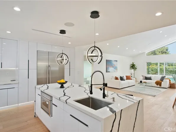 16433 Refugio Rd, Encino, CA 91436