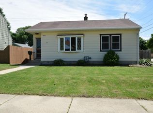 3672 S 20th Pl, Milwaukee, WI 53221