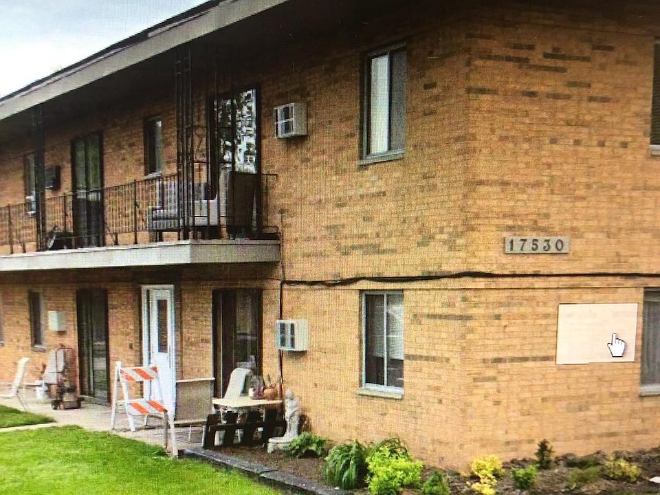 1st image of 17530 Lake Shore Blvd #101