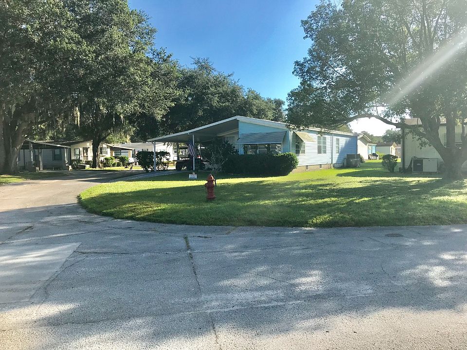 1st image of 683 N Edgewater Dr