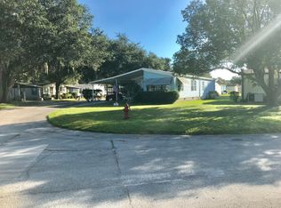 683 N Edgewater Dr, Plant City, FL 33565
