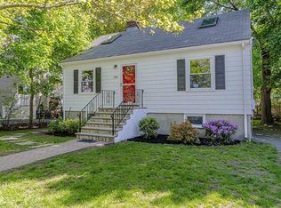 180 Charlton St, Arlington, MA 02476