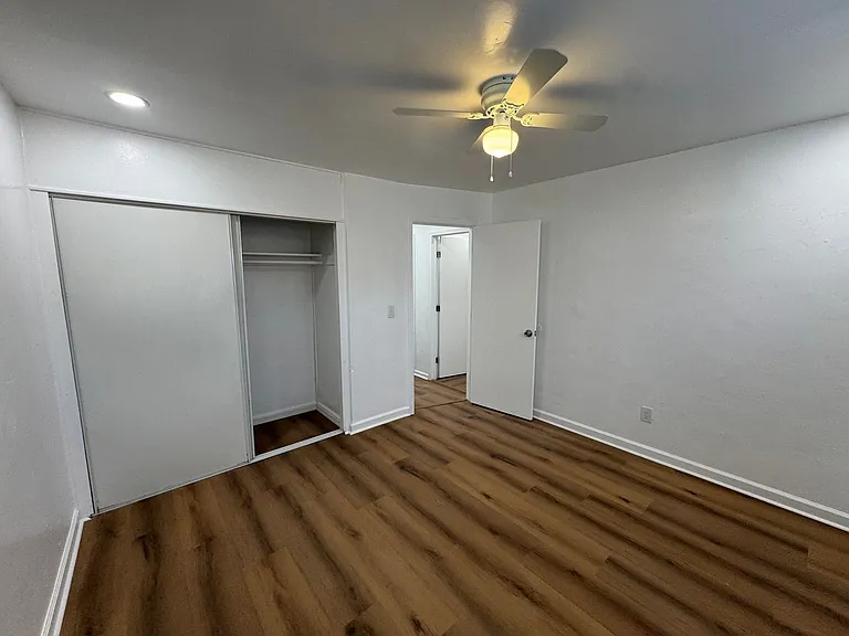 757 Grand Ave — Photo 14