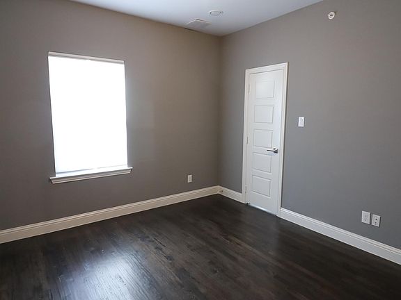 2nd image of 4248 Colton Dr