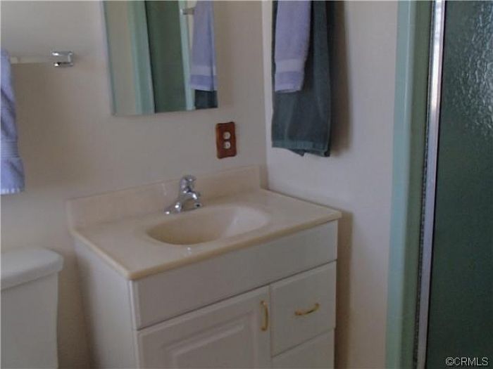 1st image of 155 E Wyland Way