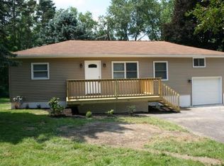 13 Niles Rd, Binghamton, NY 13901