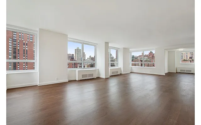 Rented by Douglas Elliman | media 38