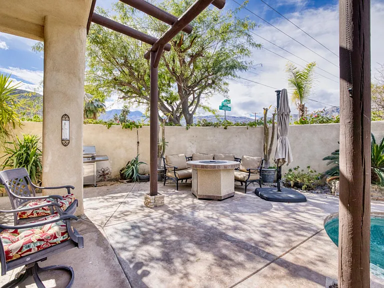 53740 Avenida Navarro — Photo 3