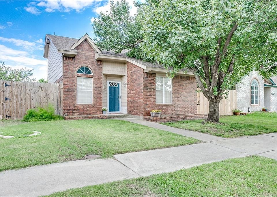 1st image of 2138 Briarcliff Dr