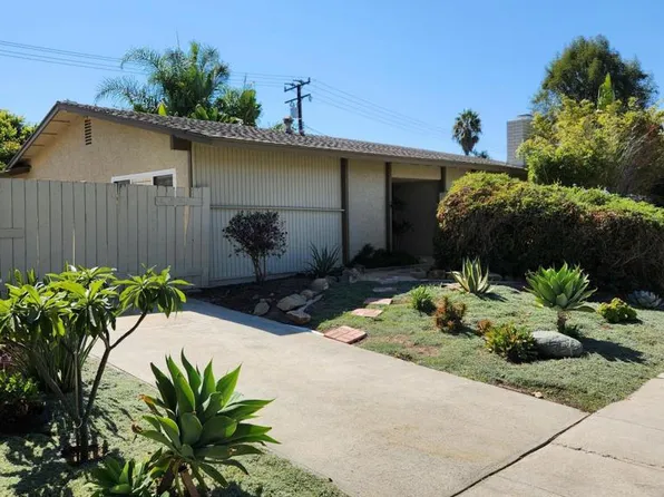 30 E Gainsborough Rd, Thousand Oaks, CA 91360