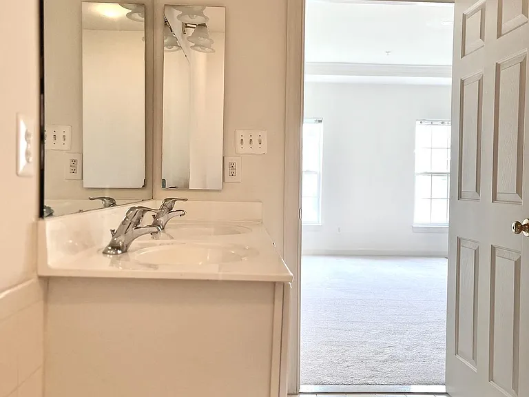 5605 Harrington Falls Ln #F — Photo 57