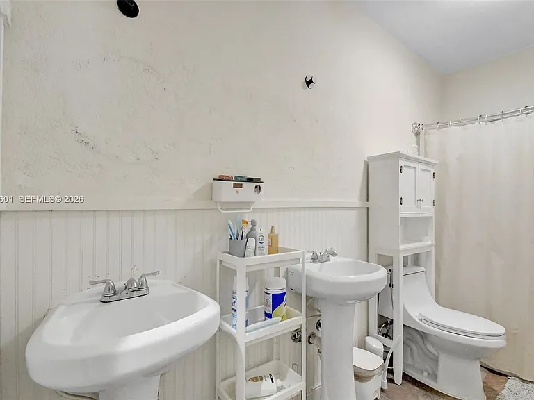 16339 Malibu Dr #22 — Photo 40