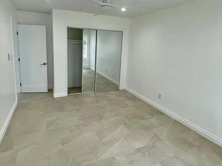 1148 Colina Vis — Photo 17