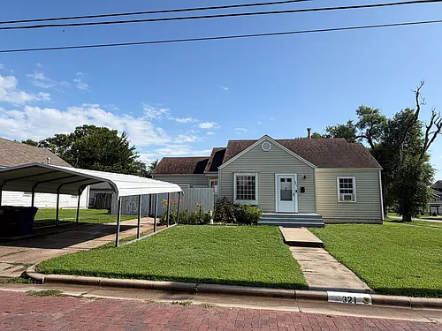 321 W Seitz St Photo 1