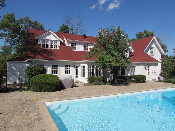 4th image of 845 Greenville Ave