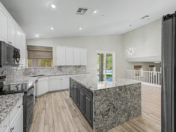 24328 N 74TH Place, Scottsdale, AZ 85255