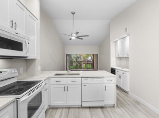 2217 SW 15th St APT 240, Deerfield Beach, FL 33442