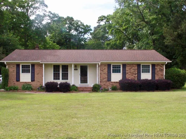 3253 Meadow Rd, Lumberton, NC 28358