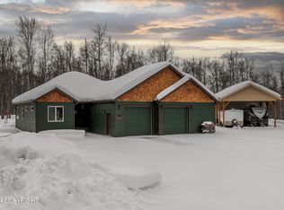 6682 S Rains Dr, Wasilla, AK 99623